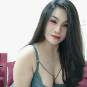 San San Khobar escort