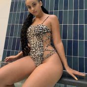 Sexy Anna Paris escort