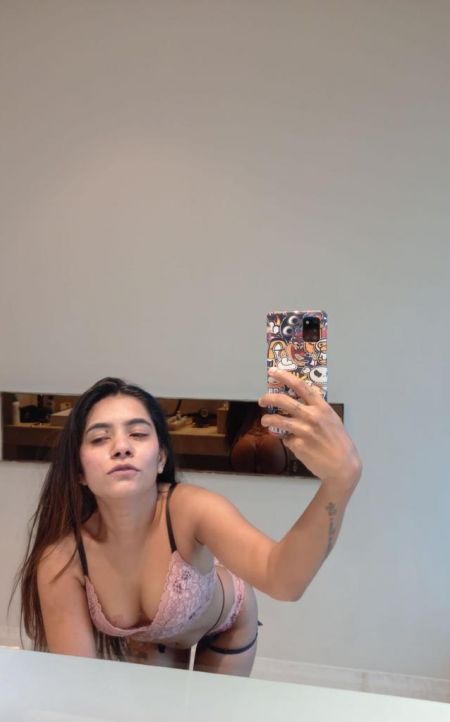 Sonali Singapore escort