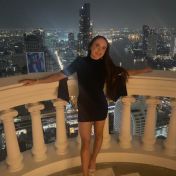 Mea London escort
