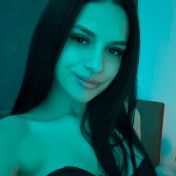 Liana Abu Dhabi escort
