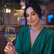 Anet London escort