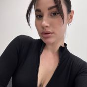 Anet London escort