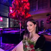 Anet London escort