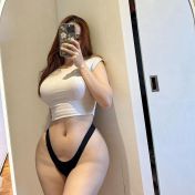 Amelia Dubai escort