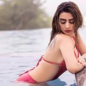 Zara Khan Singapore escort