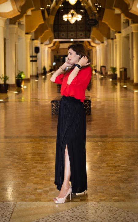 Zainab Khan Singapore escort