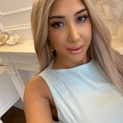 Davina London escort