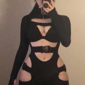 Gwen Abu Dhabi escort