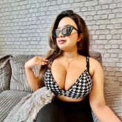 Maryam Khan Singapore escort