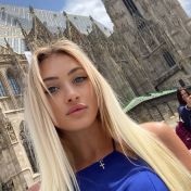 Alina Dubai escort