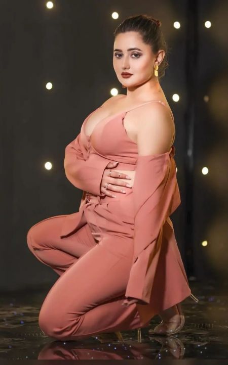 Aaliyah Khan Singapore escort