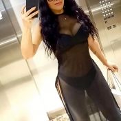 Slutty MILF Antonella Dubai escort