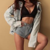 Marie London escort