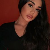 Courtney Paris escort