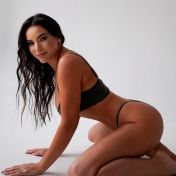Dina Phuket escort