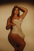 Maddy Dubai escort