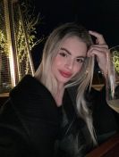 Rebecca Dubai escort