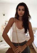 Shenaz Sindh escort