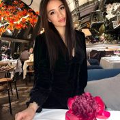 Suman Sindh escort