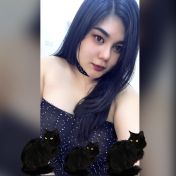 Lucy Manama escort