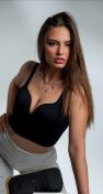 Zoe Dubai escort