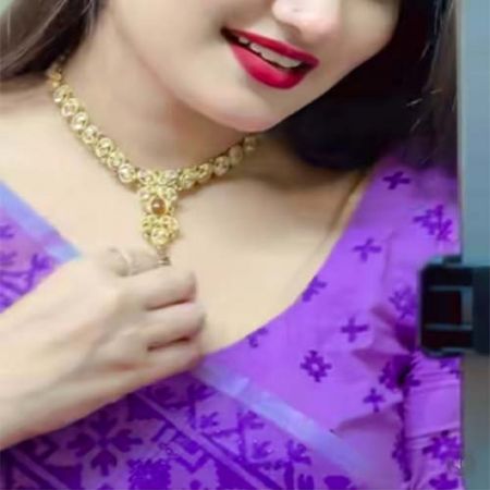 Kareena Pillai Chennai escort