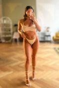 Abigail Dubai escort