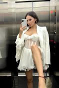 Emma Dubai escort