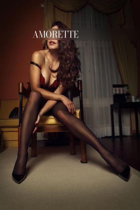 Jaqueline Vienna escort