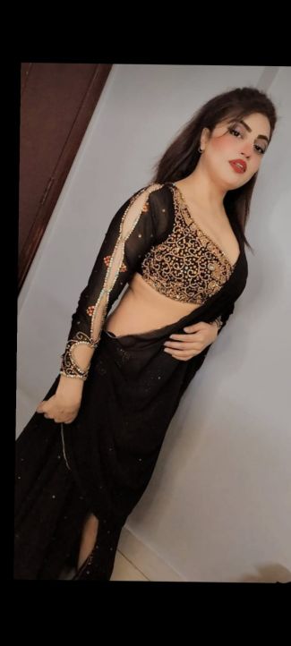 Fizza Sindh escort