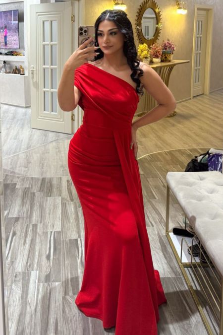 Derya Dubai escort