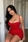 Esmi Dubai escort