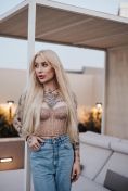Lissa Dubai escort
