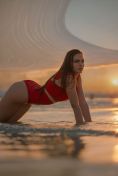 Amber Dubai escort