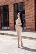 Gloria Dubai escort