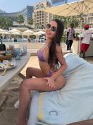 Gloria Dubai escort
