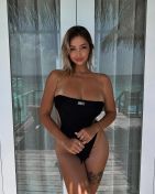 Lena Paris escort