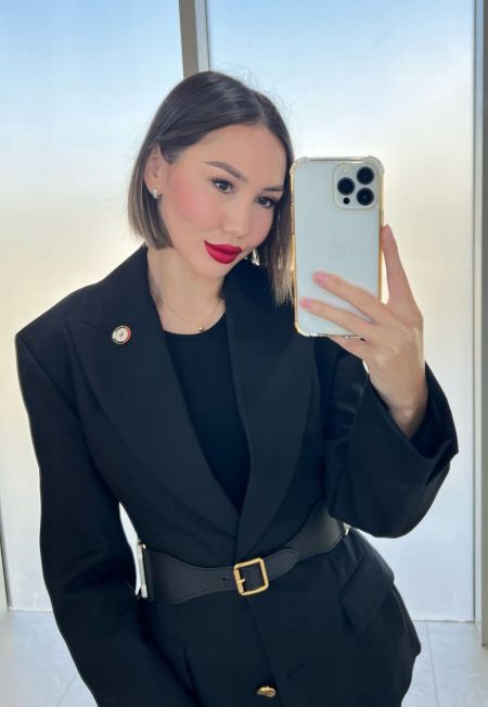 Farrah Dubai escort