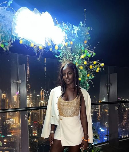 Charly Dubai escort