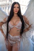 Lexy Dubai escort