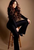 Maya Paris escort