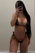 Maya Paris escort