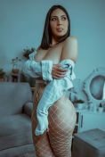 Maka Paris escort