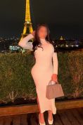 Violet Paris escort
