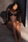 Violet Paris escort
