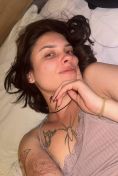 Salvia Paris escort