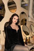 Margo Paris escort