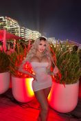 Azul Dubai escort