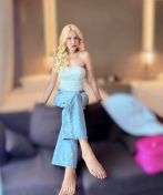 Naomi Bangkok escort